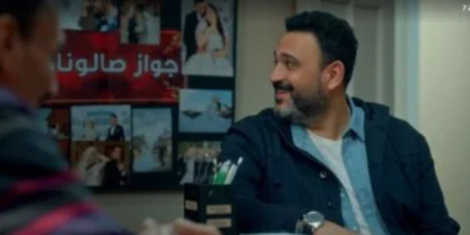 "الكابتن" يجذب الجمهور بمشهد طريف في الحلقة السابعة و أحمد الرافعي يكشف الأسرار "الكابتن" يجذب الجمهور بمشهد طريف في الحلقة السابعة و أحمد الرافعي يكشف الأسرار