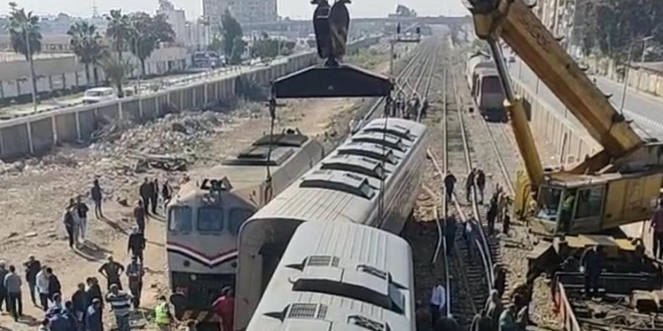 دون إصابات.. خروج قطار عن القضبان بعد الاصطدام برصيف محطة السنطة بالغربية دون إصابات.. خروج قطار عن القضبان بعد الاصطدام برصيف محطة السنطة بالغربية