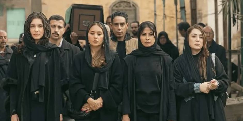 مسلسل إخواتي الحلقة 13.. نجلاء تساند سها بعد رفض على صبحي عملها مع إدوارد