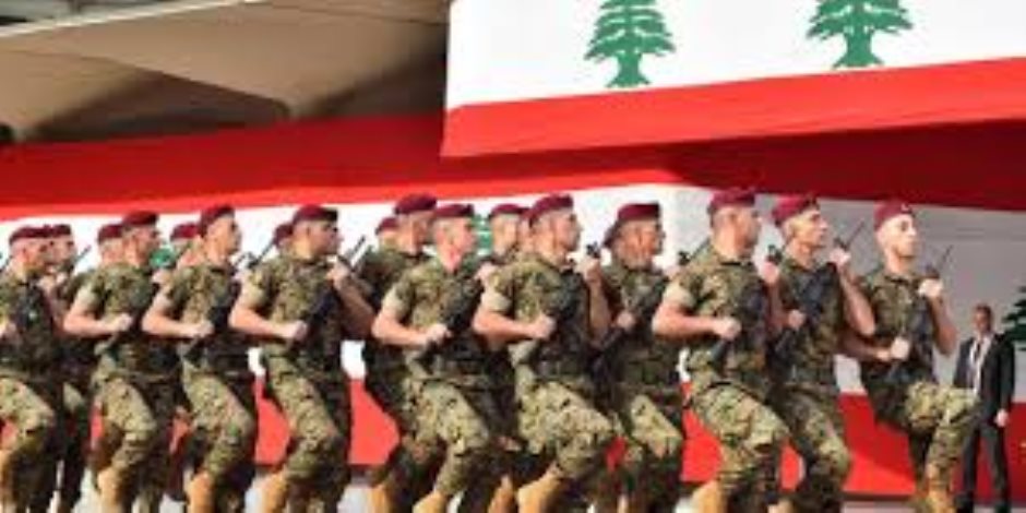 الدفاع المدني اللبناني: 4 شهداء و4 جرحى جراء انفجار ذخائر بآلية تابعة للجيش الدفاع المدني اللبناني: 4 شهداء و4 جرحى جراء انفجار ذخائر بآلية تابعة للجيش