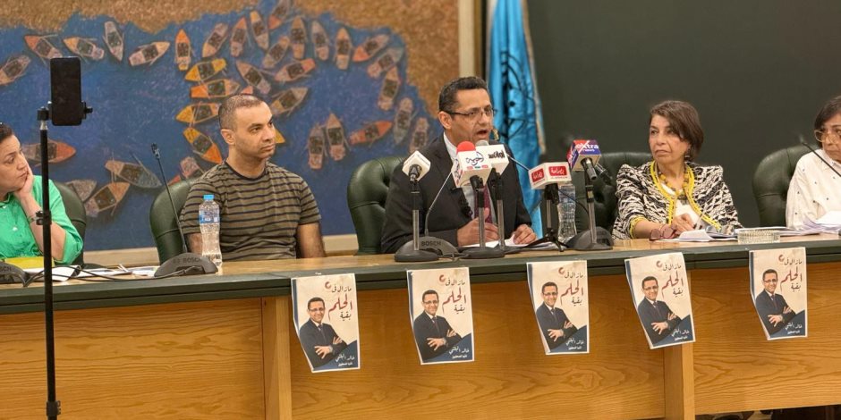خالد البلشى: النقابة ستظل بيتا للجميع والدعاية الانتخابية لن تؤثر على مبادئنا خالد البلشى: النقابة ستظل بيتا للجميع والدعاية الانتخابية لن تؤثر على مبادئنا
