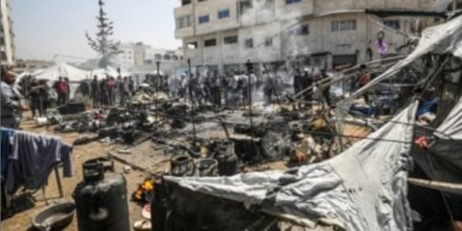 3 شهداء جراء قصف الاحتلال منطقة وادي العرايس فى حى الشجاعية شرق غزة 3 شهداء جراء قصف الاحتلال منطقة وادي العرايس فى حى الشجاعية شرق غزة