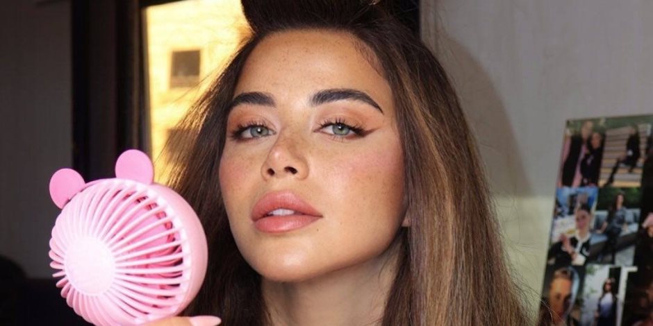 "يارا السكري" تتألق بإطلالة ساحرة وتشارك الجمهور أحدث صورها "يارا السكري" تتألق بإطلالة ساحرة وتشارك الجمهور أحدث صورها