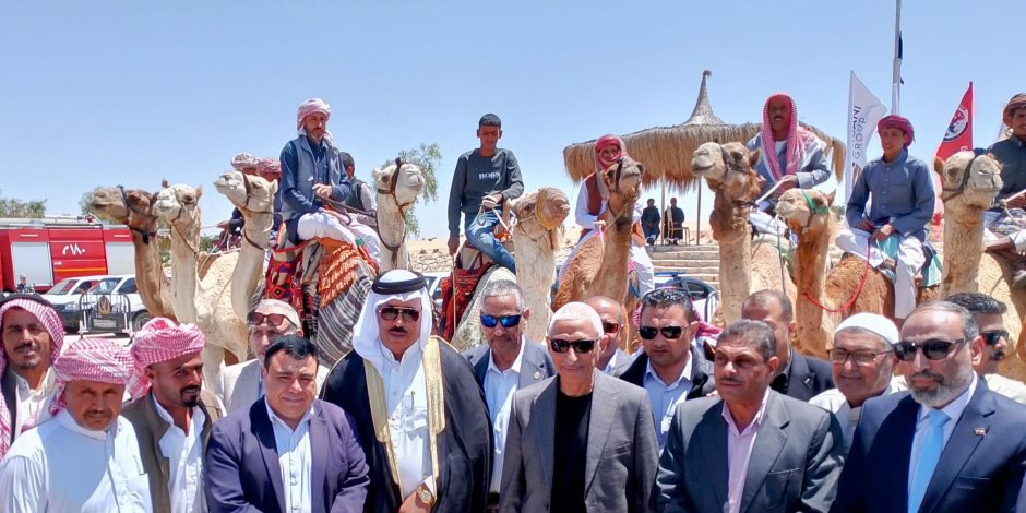 ختام مهرجان سباق الهجن بتوزيع الجوائز على الفائزين بالمراكز الأولي وتكريم "الزملوط" مؤسس رياضة الهجن بسيناء (صور)