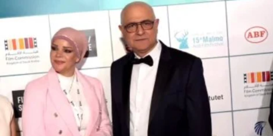 صبرى فواز وطارق الشناوى على السجادة الحمراء لمهرجان مالمو للسينما العربية صبرى فواز وطارق الشناوى على السجادة الحمراء لمهرجان مالمو للسينما العربية
