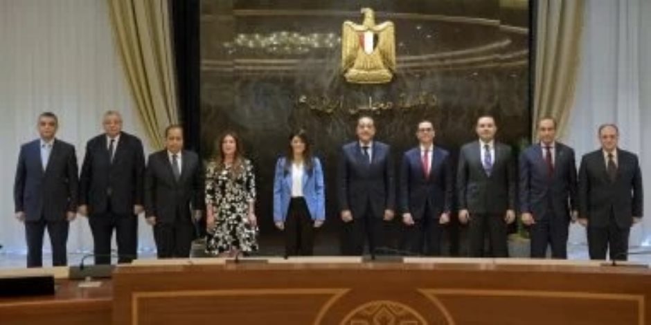 رئيس الوزراء يشهد توقيع عقد تحالف بين "جيبتو فارما" و"دوا فارماسيوتيكالز " رئيس الوزراء يشهد توقيع عقد تحالف بين "جيبتو فارما" و"دوا فارماسيوتيكالز "