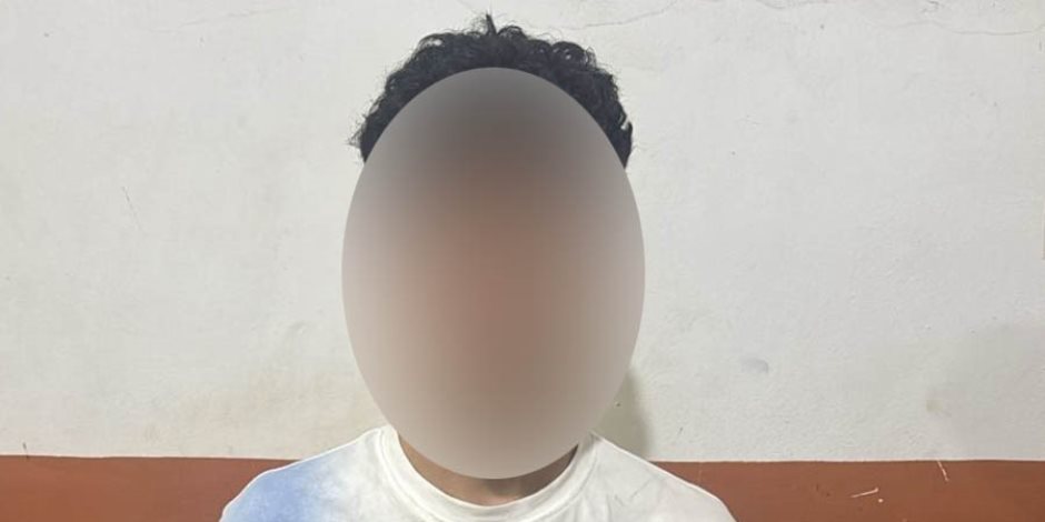كشف ملابسات فيديو متداول لإدعاء فتاة بقيام شخص بتهديدها والزعم بنفوذ والده كشف ملابسات فيديو متداول لإدعاء فتاة بقيام شخص بتهديدها والزعم بنفوذ والده