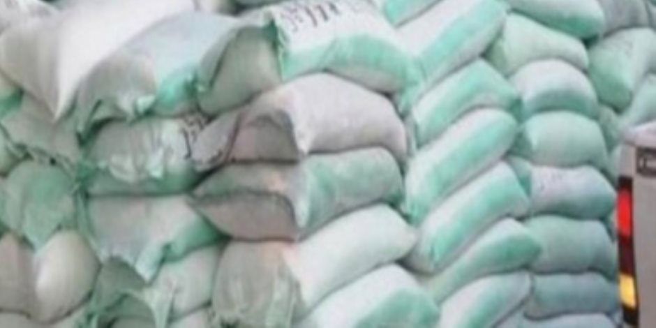 ضبط 6 طن دقيق مجهز للبيع في السوق السوداء ضبط 6 طن دقيق مجهز للبيع في السوق السوداء