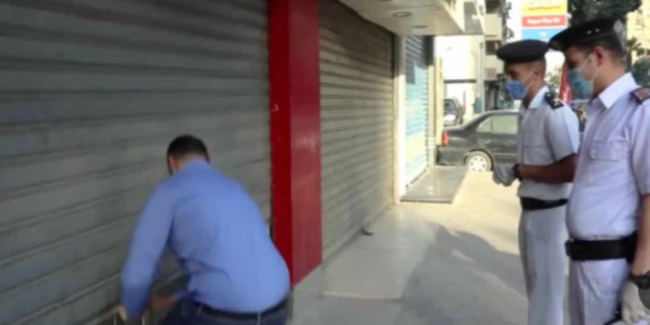 تحرير 147 مخالفة للمحلات المخالفة لقرار الغلق