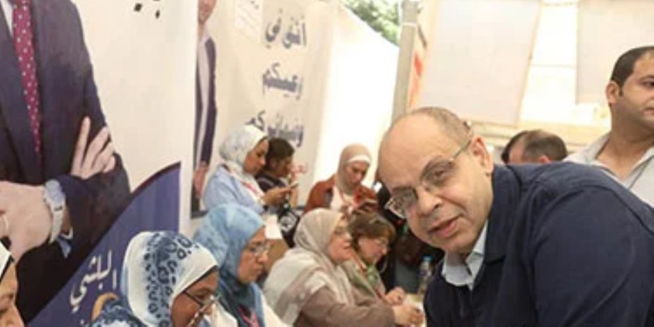 أكرم القصاص يسجل فى كشوف الجمعية العمومية لنقابة الصحفيين أكرم القصاص يسجل فى كشوف الجمعية العمومية لنقابة الصحفيين