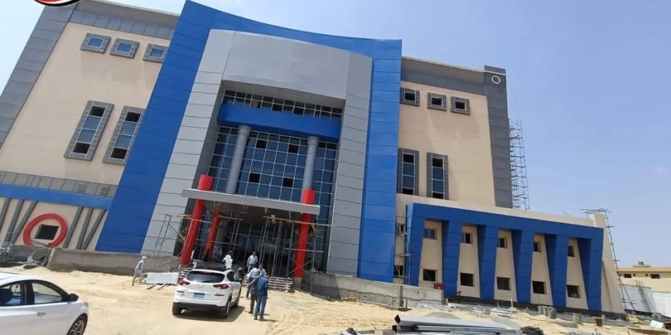 وزير الإسكان يتابع مشروع مستشفى جديد ومجمع ورش حرفية ورفع الكفاءة والتطوير بمدينة العبور وزير الإسكان يتابع مشروع مستشفى جديد ومجمع ورش حرفية ورفع الكفاءة والتطوير بمدينة العبور