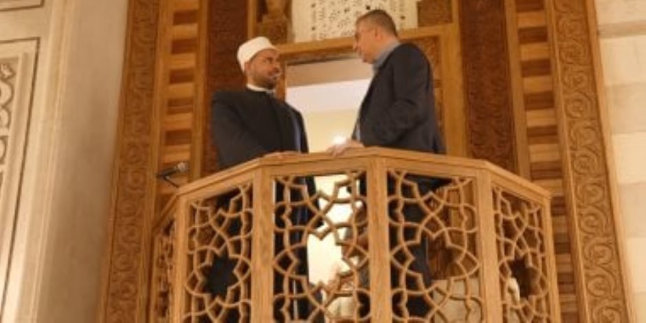 "واحد من الناس" يبث الحلقة اليوم من مسجد السيدة نفيسة على قناة الحياة "واحد من الناس" يبث الحلقة اليوم من مسجد السيدة نفيسة على قناة الحياة