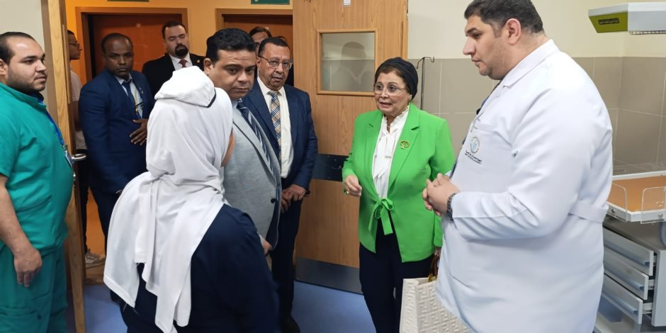 نائبة وزير الصحة تتفقد عددًا من المنشآت الصحية فى محافظة أسوان نائبة وزير الصحة تتفقد عددًا من المنشآت الصحية فى محافظة أسوان
