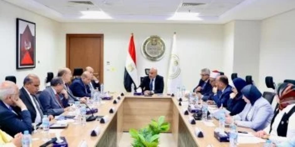وزير التعليم : العام الدراسى المقبل يبدأ 20 سبتمبر 2025 وينتهى 11 يونيو 2026 وزير التعليم : العام الدراسى المقبل يبدأ 20 سبتمبر 2025 وينتهى 11 يونيو 2026