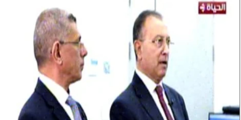 مدير إدارة البيانات بوكالة الفضاء المصرية يشرح مراحل عمل القمر الصناعى مدير إدارة البيانات بوكالة الفضاء المصرية يشرح مراحل عمل القمر الصناعى