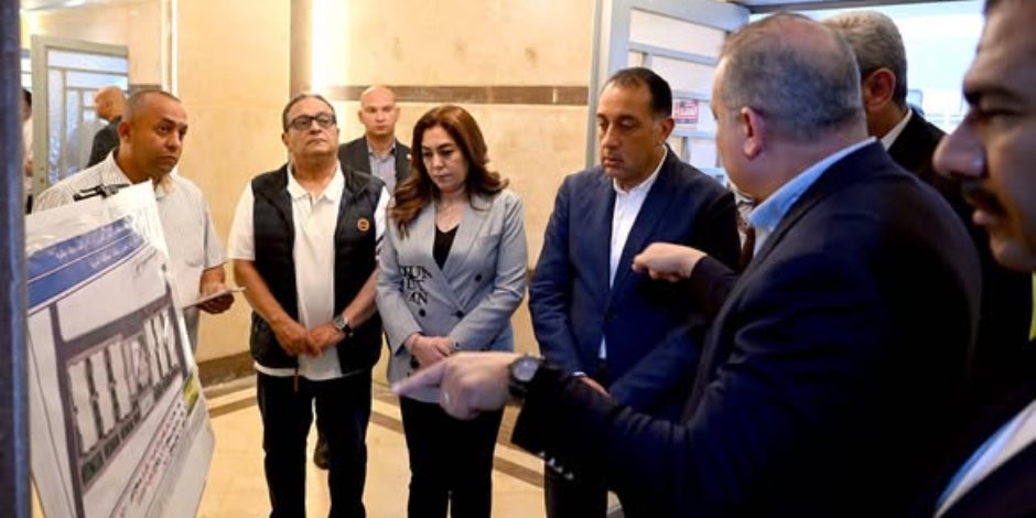 رئيس الوزراء: الحكومة تبذل قصارى جهدها لتوفير كل إمكانات تطوير المُنشآت الطبية رئيس الوزراء: الحكومة تبذل قصارى جهدها لتوفير كل إمكانات تطوير المُنشآت الطبية