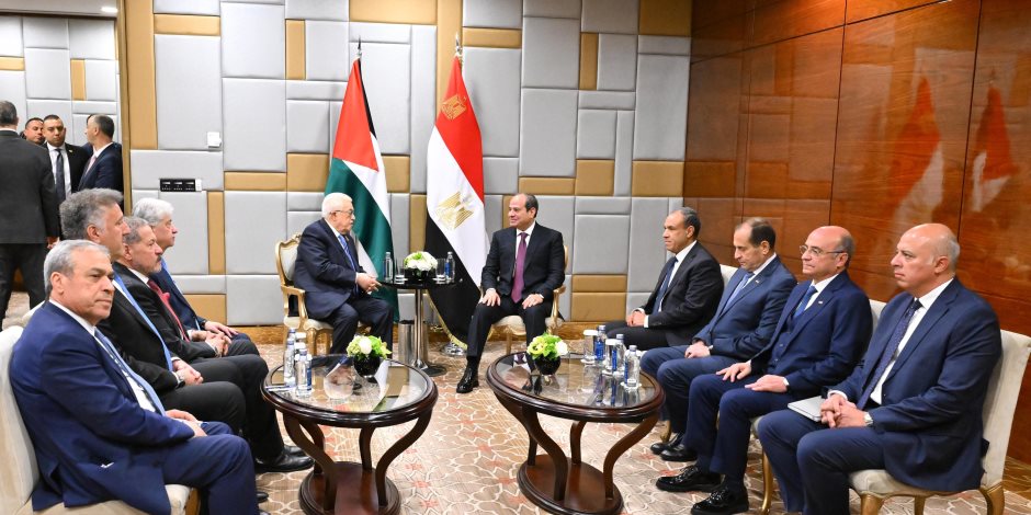 الرئيس السيسي يلتقي نظيره الفلسطيني في موسكو: مصر ستبقي دوماً داعمة للقضية الفلسطينية الرئيس السيسي يلتقي نظيره الفلسطيني في موسكو: مصر ستبقي دوماً داعمة للقضية الفلسطينية