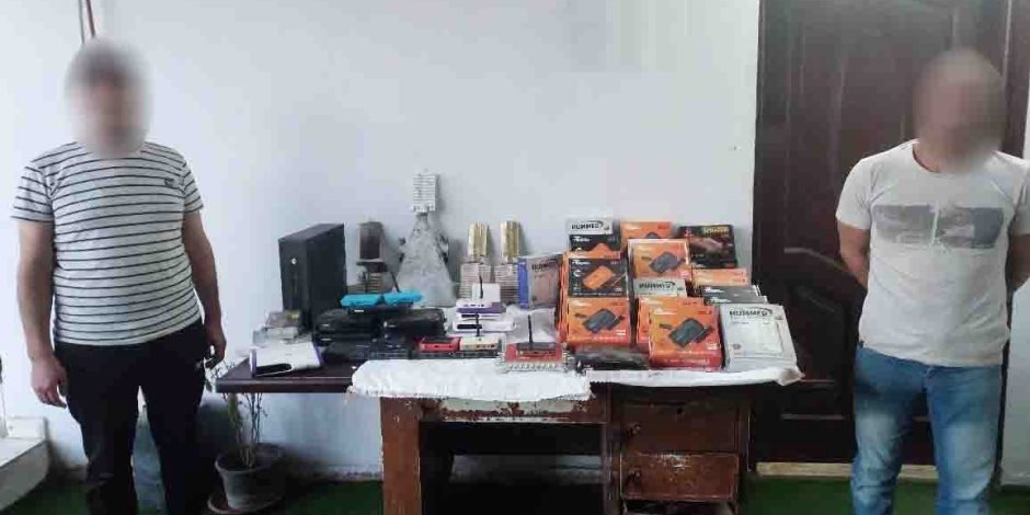 ضبط شخصان فى المنوفية يديران محطة بث تليفزيونى لاسلكية بدون تصريح ضبط شخصان فى المنوفية يديران محطة بث تليفزيونى لاسلكية بدون تصريح