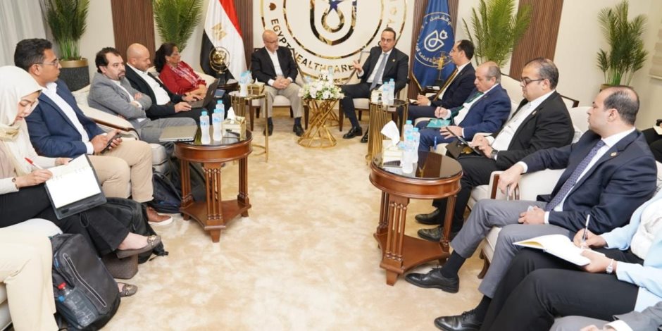 رئيس الهيئة العامة للرعاية الصحية يلتقي ممثل منظمة الصحة العالمية في مصر رئيس الهيئة العامة للرعاية الصحية يلتقي ممثل منظمة الصحة العالمية في مصر