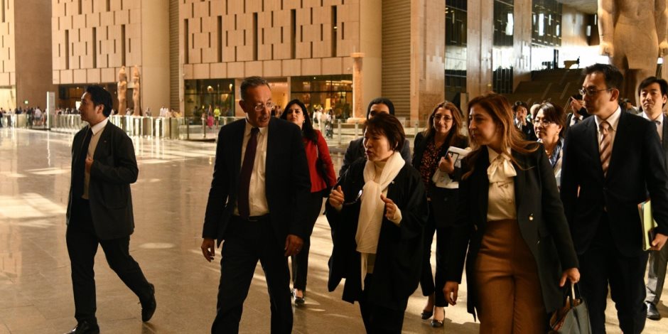 المتحف المصري الكبير يستقبل فخامة رئيس جمهورية جزر القمر ووزيرة التعليم والثقافة اليابانية المتحف المصري الكبير يستقبل فخامة رئيس جمهورية جزر القمر ووزيرة التعليم والثقافة اليابانية