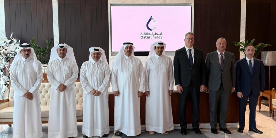 وزير البترول والثروة المعدنية في زيارة إلى دولة قطر.. ويلتقي وزير الطاقة القطري وزير البترول والثروة المعدنية في زيارة إلى دولة قطر.. ويلتقي وزير الطاقة القطري