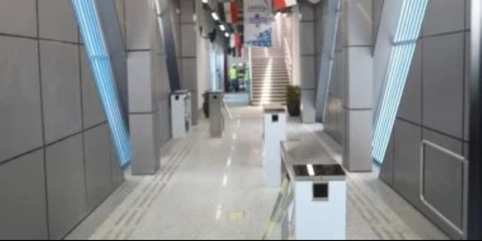استعدادا للتشغيل.. شاهد محطات الأتوبيس الترددى من الداخل "صور"