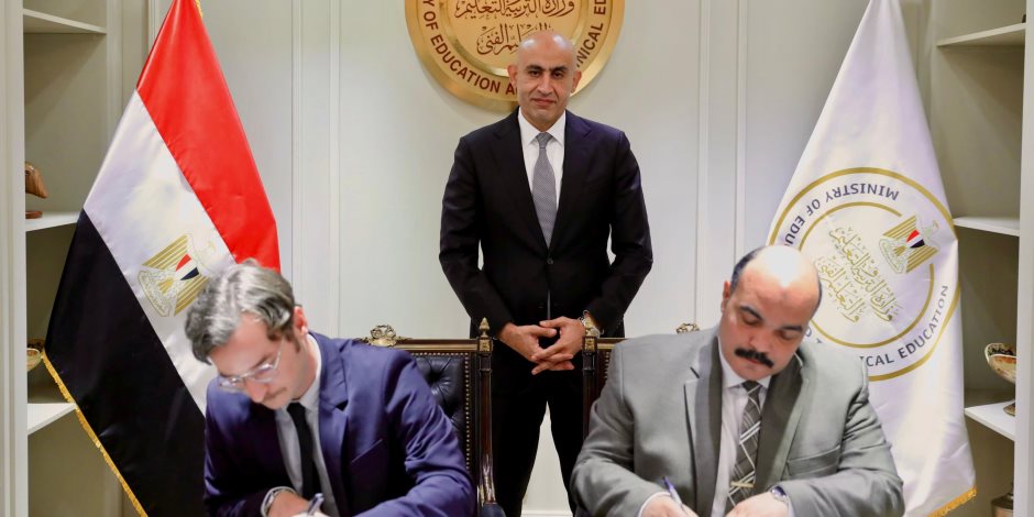 وزير التعليم يعلن إعادة إطلاق اختبار "SAT" رسميًا في مصر بداية من يونيو 2025 وزير التعليم يعلن إعادة إطلاق اختبار "SAT" رسميًا في مصر بداية من يونيو 2025