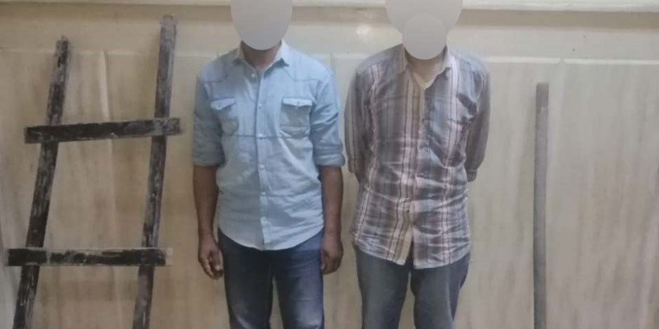 ضبط شخصين بالقاهرة لقيامهما بأعمال الحفر والتنقيب غير المشروع عن الآثار ضبط شخصين بالقاهرة لقيامهما بأعمال الحفر والتنقيب غير المشروع عن الآثار