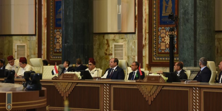 إعلان بغداد.. القمة العربية تدعم عقد مؤتمر دولى بالقاهرة للتعافى المبكر فى غزة إعلان بغداد.. القمة العربية تدعم عقد مؤتمر دولى بالقاهرة للتعافى المبكر فى غزة