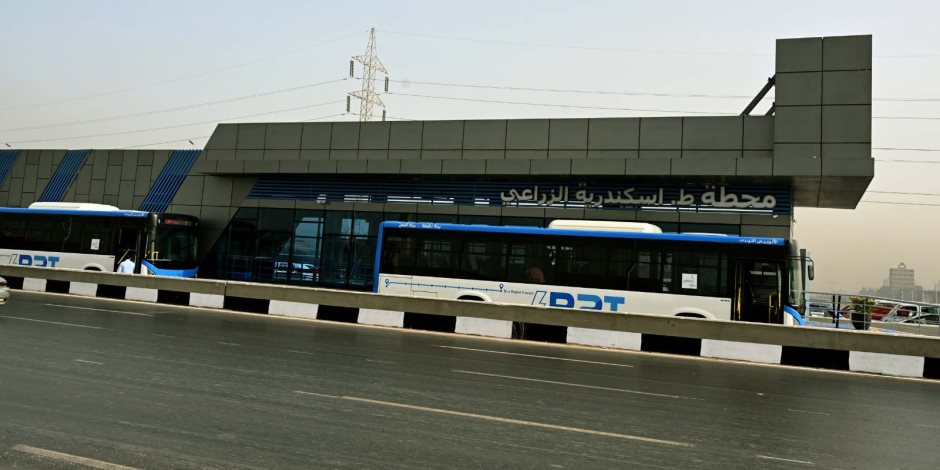 رئيس الوزراء يتفقد التشغيل التجريبي للمرحلة الأولى من مشروع الأتوبيس الترددي.. ويتابع سير الأعمال بمشروع حدائق تلال الفسطاط رئيس الوزراء يتفقد التشغيل التجريبي للمرحلة الأولى من مشروع الأتوبيس الترددي.. ويتابع سير الأعمال بمشروع حدائق تلال الفسطاط