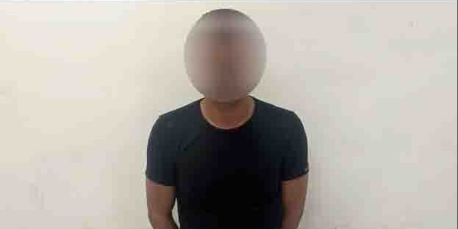 ضبط شخص غافل أخر وسرق منه مبلغ مالى بأسلوب "إنتحال الصفة" ضبط شخص غافل أخر وسرق منه مبلغ مالى بأسلوب "إنتحال الصفة"