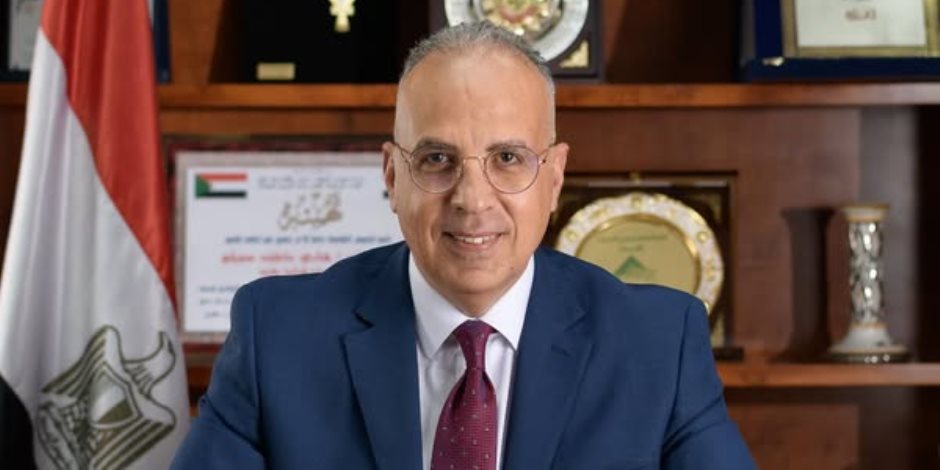 وزير الري يتابع ما تم تنفيذه خلال المرحلة الأولى من منظومة التراخيص الإليكترونية للمياه الجوفية وزير الري يتابع ما تم تنفيذه خلال المرحلة الأولى من منظومة التراخيص الإليكترونية للمياه الجوفية