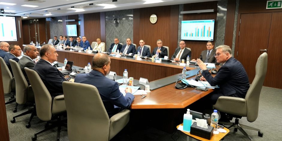 وزير البترول: ندعم التوسع الخارجي لشركة الحفر المصرية وتنمية أعمالها في السعودية والكويت وزير البترول: ندعم التوسع الخارجي لشركة الحفر المصرية وتنمية أعمالها في السعودية والكويت