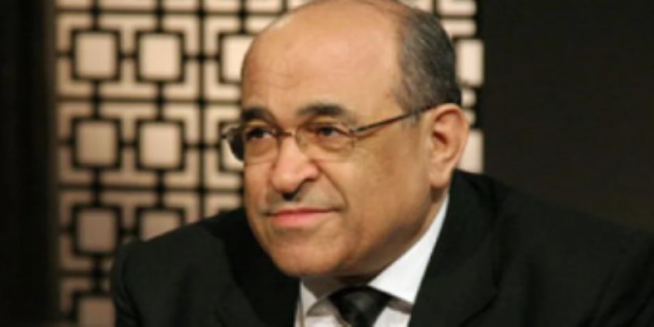 مصطفى الفقي.. 40 كتابا بين السياسة والثقافة والدبلوماسية مصطفى الفقي.. 40 كتابا بين السياسة والثقافة والدبلوماسية