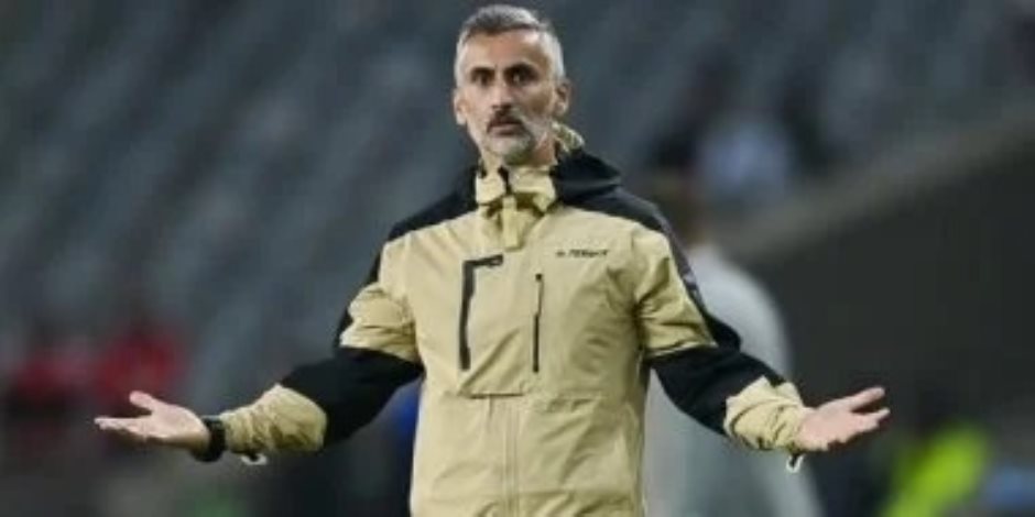 في أول اجتماع مرتقب .. مسئولو الأهلي يناقشوا مع ريفيرو ملف تدعيم الدفاع قبل مونديال الأندية في أول اجتماع مرتقب .. مسئولو الأهلي يناقشوا مع ريفيرو ملف تدعيم الدفاع قبل مونديال الأندية