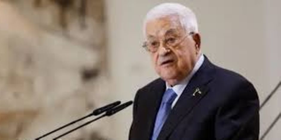 أبومازن يصل بيروت و ويعرب عن تطلعه لمؤتمر السلام الدولى لتنفيذ حل الدولتين أبومازن يصل بيروت و ويعرب عن تطلعه لمؤتمر السلام الدولى لتنفيذ حل الدولتين