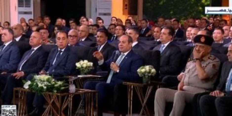 الرئيس السيسي يشهد افتتاح المرحلة الأولى من مدينة مستقبل مصر الصناعية وفعاليات موسم الحصاد الرئيس السيسي يشهد افتتاح المرحلة الأولى من مدينة مستقبل مصر الصناعية وفعاليات موسم الحصاد