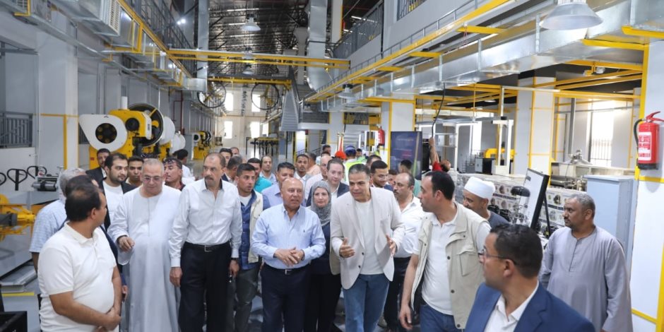 باستثمارات 30 مليونا.. افتتاح خط الإنتاج الثاني لمصنع الصناعات الغذائية باستثمارات 30 مليونا.. افتتاح خط الإنتاج الثاني لمصنع الصناعات الغذائية
