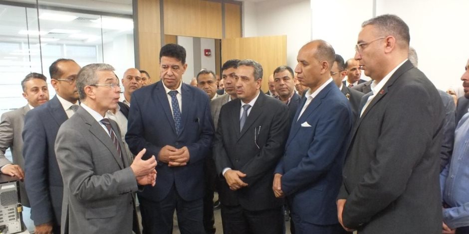 رئيس مصلحة الجمارك فى جولة ميدانية بميناءي الإسكندرية والدخيلة رئيس مصلحة الجمارك فى جولة ميدانية بميناءي الإسكندرية والدخيلة