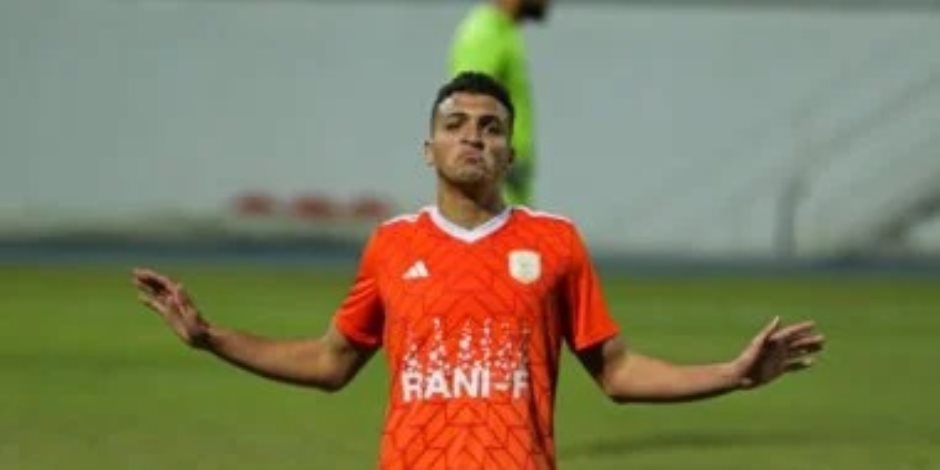 فى صفقة ياسين مرعى .. الأهلى يفاوض فاركو لتخفيض المطالب المالية