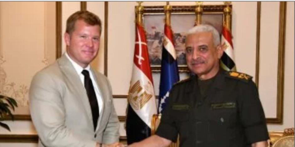 وزير الدفاع يلتقى عضو لجنة الخدمات المسلحة بمجلس الشيوخ الأمريكى وزير الدفاع يلتقى عضو لجنة الخدمات المسلحة بمجلس الشيوخ الأمريكى