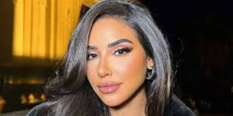 آية سماحة تعتذر لـ مشيرة إسماعيل بعد أزمة العيادة البيطرية: لم أقصد الإساءة آية سماحة تعتذر لـ مشيرة إسماعيل بعد أزمة العيادة البيطرية: لم أقصد الإساءة