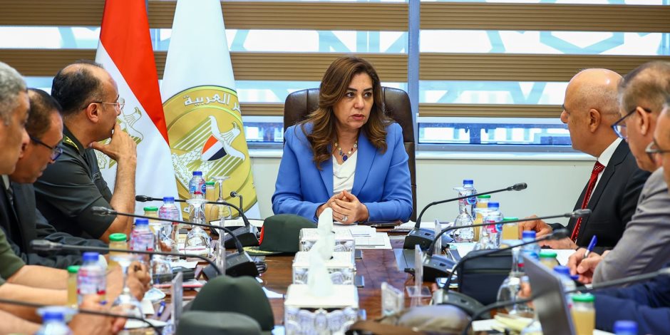 وزيرة التنمية المحلية تتابع الموقف التنفيذي لملفات التصالح على مخالفات البناء وتراخيص البناء بالمحافظات وزيرة التنمية المحلية تتابع الموقف التنفيذي لملفات التصالح على مخالفات البناء وتراخيص البناء بالمحافظات
