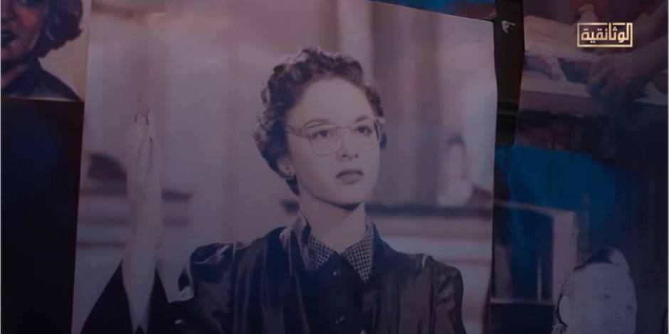 "فاتن حمامة.. سيدة الشاشة العربية" .. فيلم وثائقي جديد يستعرض حياة وأعمال فاتن حمامة في ذكرى ميلادها "فاتن حمامة.. سيدة الشاشة العربية" .. فيلم وثائقي جديد يستعرض حياة وأعمال فاتن حمامة في ذكرى ميلادها