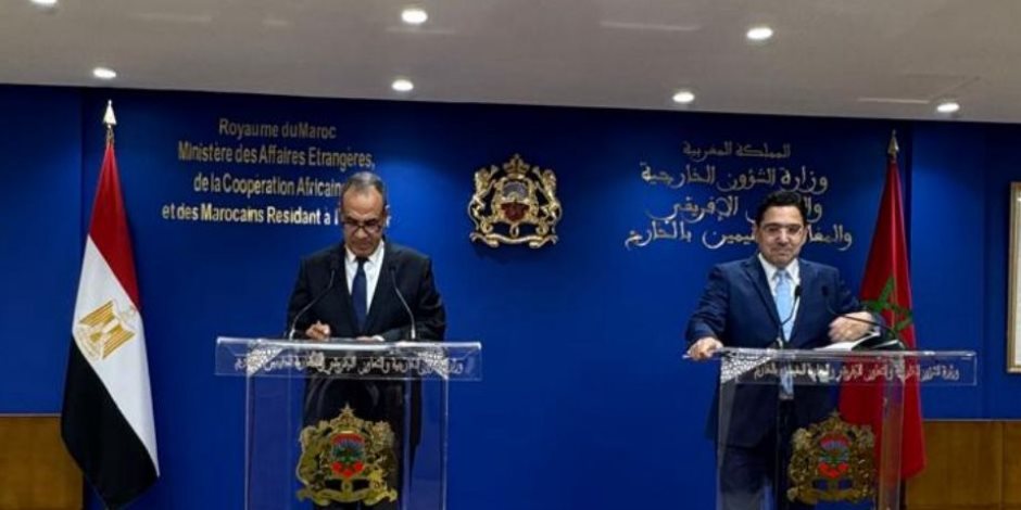 وزير الخارجية والهجرة يسلم لنظيره المغربي رسالة خطية من السيد رئيس الجمهورية إلى ملك المغرب وزير الخارجية والهجرة يسلم لنظيره المغربي رسالة خطية من السيد رئيس الجمهورية إلى ملك المغرب