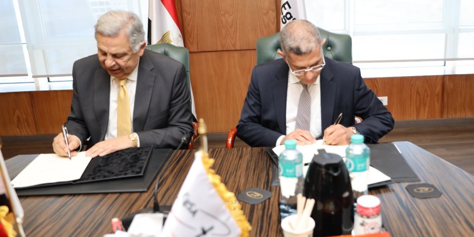 وكالة الفضاء المصرية وجامعة نيو جيزة توقعان بروتوكول تعاون لتعزيز الشراكة الأكاديمية والبحثية في مجالات الفضاء وكالة الفضاء المصرية وجامعة نيو جيزة توقعان بروتوكول تعاون لتعزيز الشراكة الأكاديمية والبحثية في مجالات الفضاء
