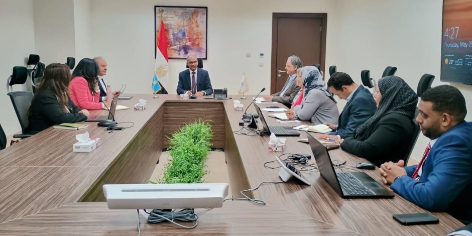 نائب وزير الإسكان يستقبل بعثة البنك الدولي لمتابعة المرحلة الثانية من برنامج خدمات الصرف الصحي بالمناطق الريفية بـ6 محافظات نائب وزير الإسكان يستقبل بعثة البنك الدولي لمتابعة المرحلة الثانية من برنامج خدمات الصرف الصحي بالمناطق الريفية بـ6 محافظات