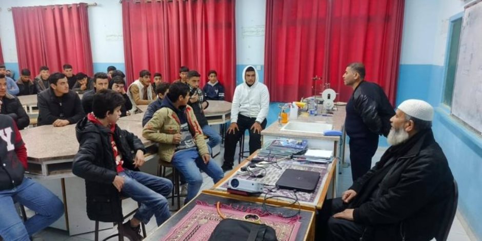 التعليم أداة "الإرهابية" للتجنيد الهادئ...دراسة بحثية تكشف:الإخوان سعت في معركتها للسيطرة على التعليم والسيطرة على عقول النشئ والحكومة تتصدى لمحاولات التغلغل. التعليم أداة "الإرهابية" للتجنيد الهادئ...دراسة بحثية تكشف:الإخوان سعت في معركتها للسيطرة على التعليم والسيطرة على عقول النشئ والحكومة تتصدى لمحاولات التغلغل.