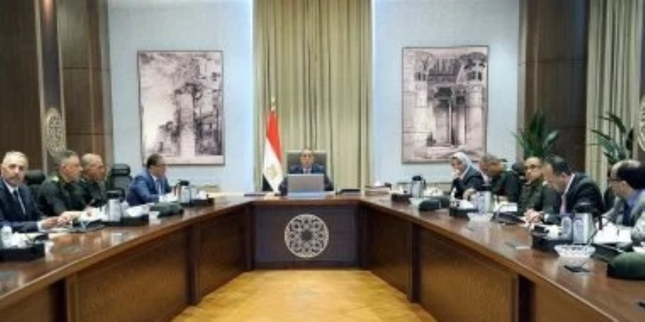 رئيس الوزراء يتابع تنفيذ البنية الأساسية والاستصلاح الزراعى فى الدلتا الجديدة رئيس الوزراء يتابع تنفيذ البنية الأساسية والاستصلاح الزراعى فى الدلتا الجديدة