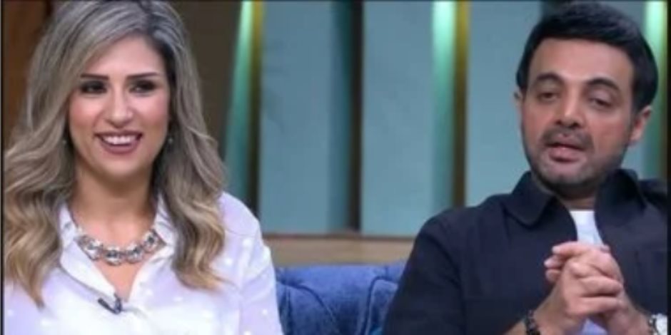 الإعلامية آيات أباظة تمر بظرف صحى صعب وزوجها عمرو محمود ياسين يدعمها